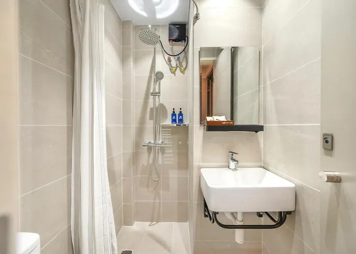 Hotel Kokotel Adira Cebu